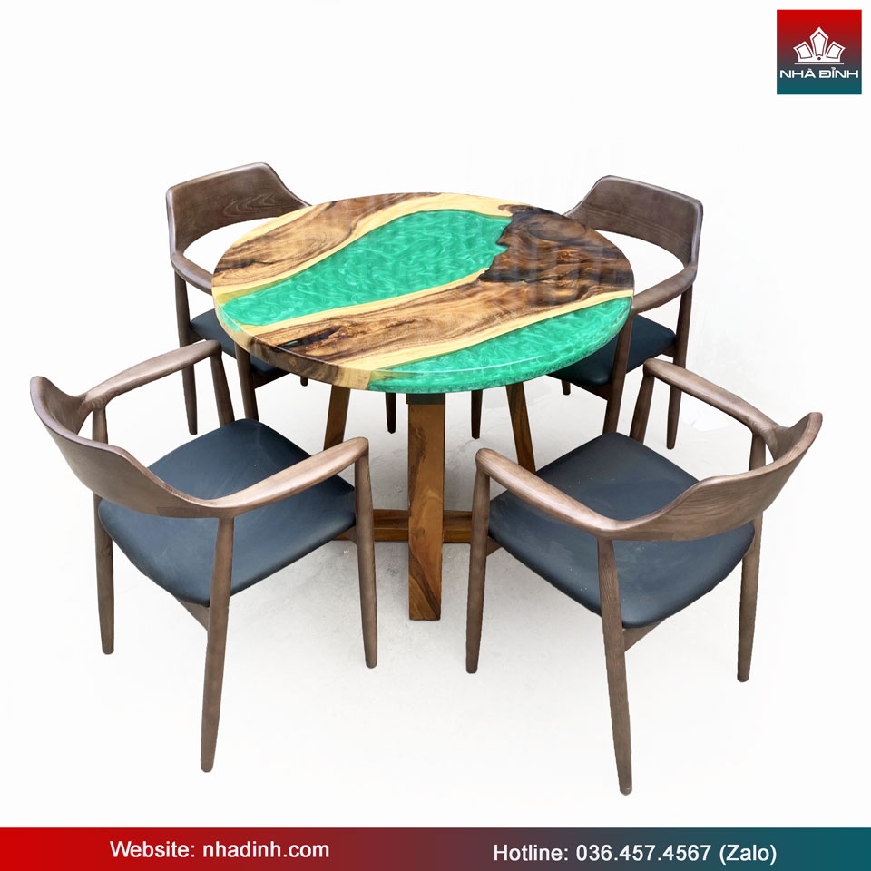 Bàn gỗ gốc cây đổ keo Epoxy
