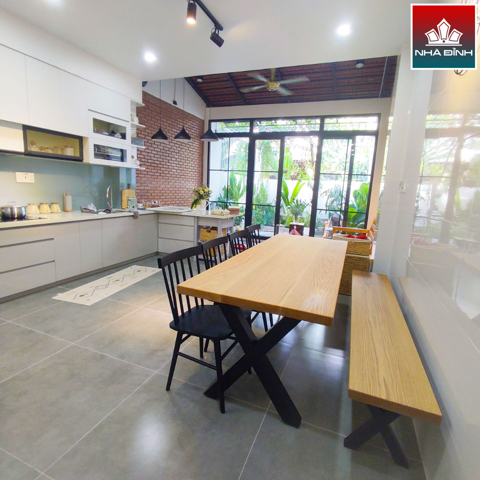 nội thất gỗ sồi xuất khẩu