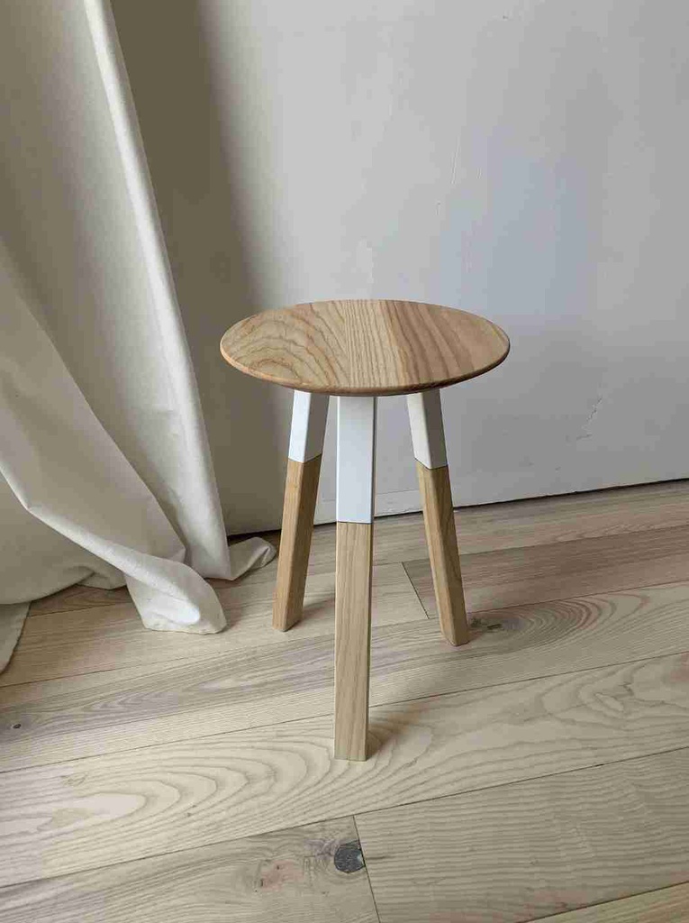 ban-tra-phong-ngu-go-tan-bi-duong-kinh-30-cao-45-cm-5653