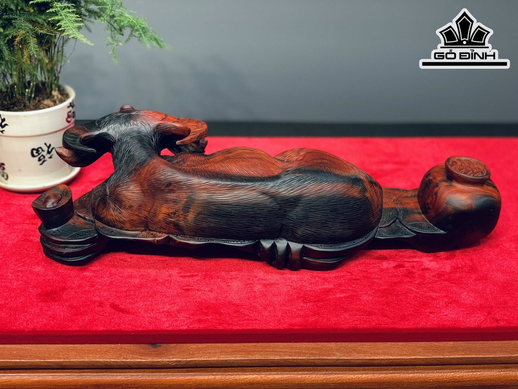 Tượng Trâu Gỗ Trắc Cao 12 Ngang 42 Sâu 18 (cm)
