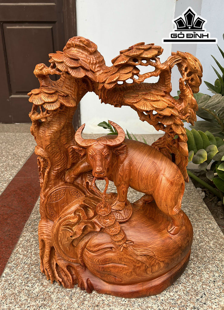 Tượng Trâu Gỗ Hương Cao 57 Ngang 39 Sâu 19 (cm)