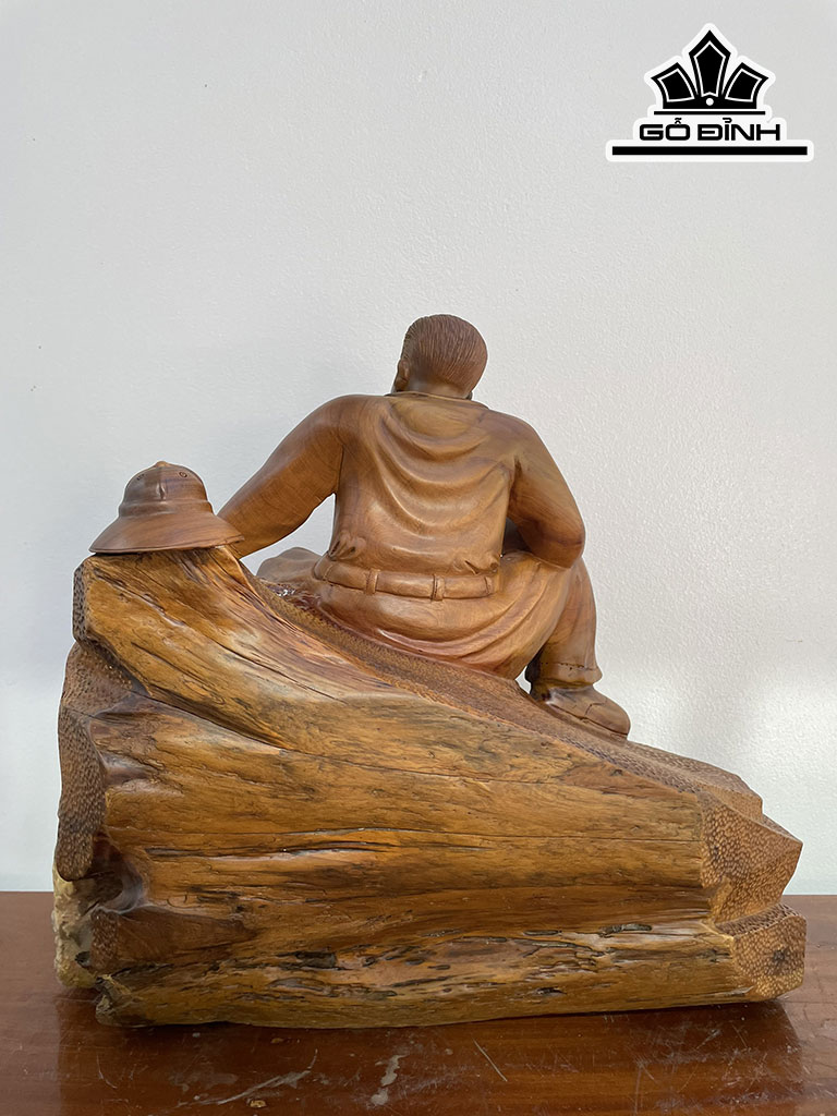 tuong-dai-tuong-vo-nguyen-giap-go-bach-xanh-om-da-cao-45-ngang-52-sau-30-cm-443825