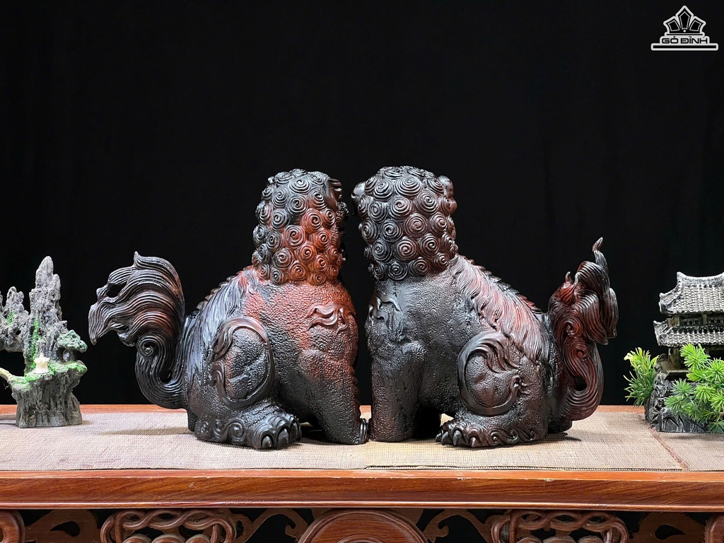 tuong-lan-su-phong-thuy-go-trac-cao-26-ngang-25-sau-14-cm-463870