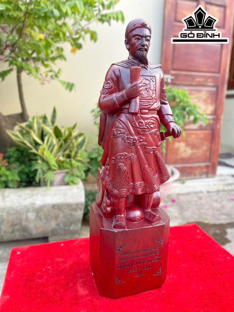 tuong-tran-quoc-tuan-go-tu-dan-cao-60-ngang-17-sau-16-cm-464204