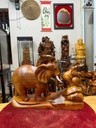 tuong-voi-mau-tu-go-huong-cao-25-ngang-42-sau-14-cm-464269