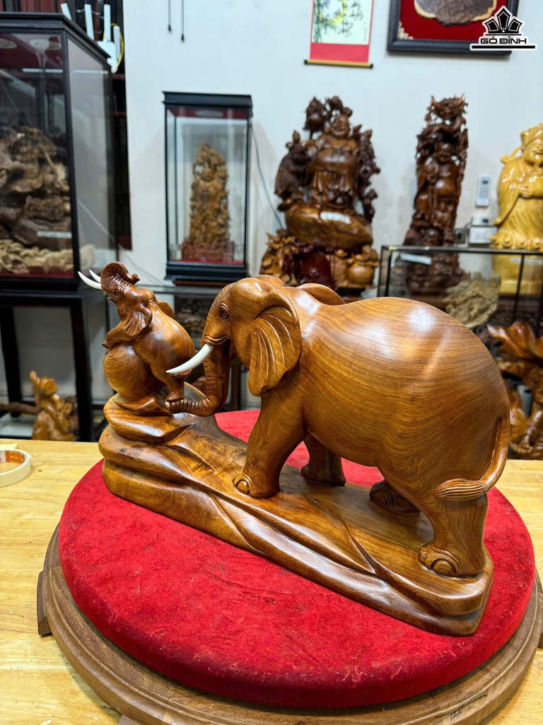 tuong-voi-mau-tu-go-huong-cao-25-ngang-42-sau-14-cm-464270